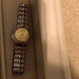 Ladies Geneva Watch
